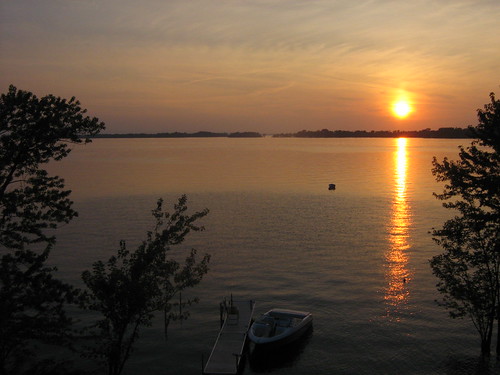 Sunset over the bay by stepol, sunset lake boat dock 2006 champlain jul vt stalbans vttrip havarest stalbansbay