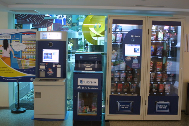 Library Machine Library Vending Machine | You put your library card in the m… | Flickr