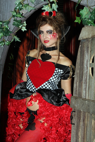 Alice in Wonderland Bodypaint | Zeta Bar's Secret Garden At … | Flickr