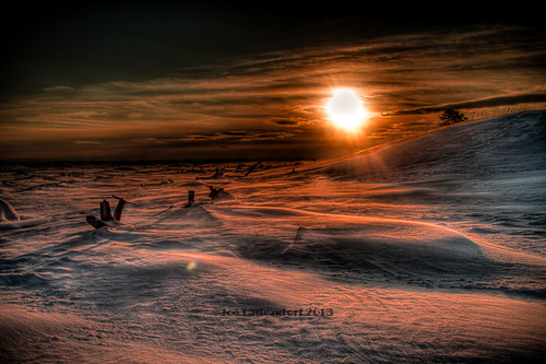 winter snow ice sunrise michigan upperpeninsula lakesuperior whitefishpoint