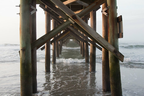North Myrtle Beach (18) by JasonMK™, Cherry Grove Pier in North Myrtle Beach, South Carolina at (or just before) sunrise on a foggy morni