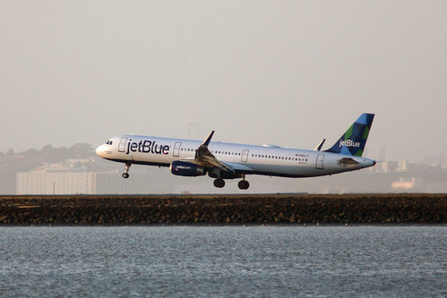 JetBlue A321 | by photo101