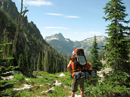 mountains montana bass hiking pass backpacking selwaybitterrootwilderness