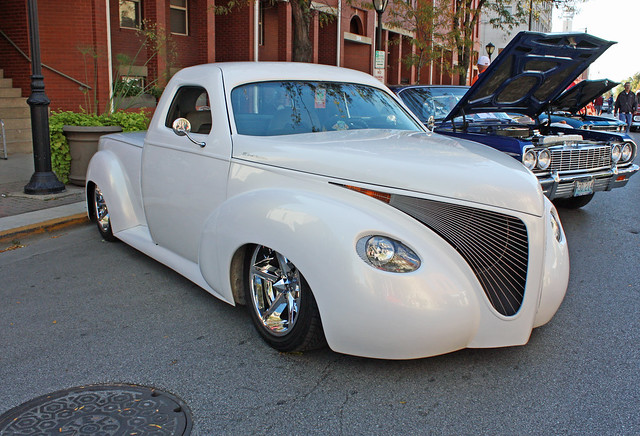 1939 Studebaker Coupe-Express Pickup (2 of 8)