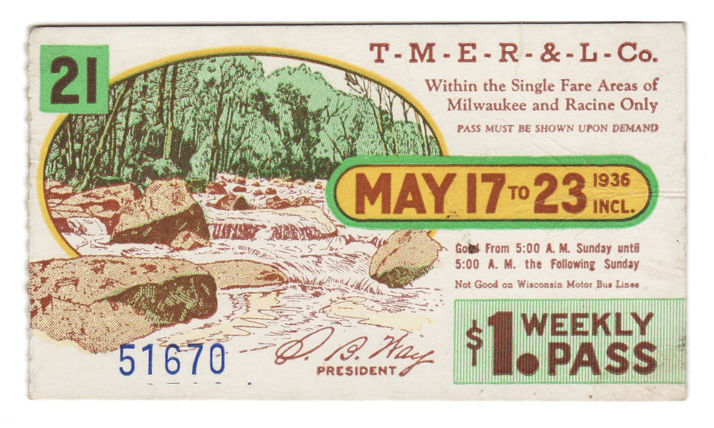 Milwaukee Bus Pass. 30s
