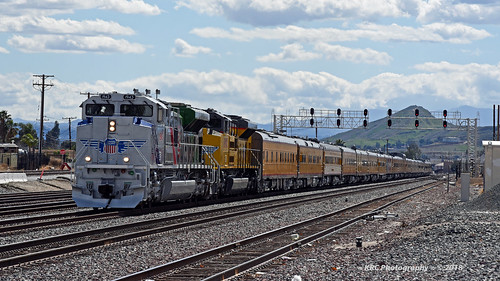 trains railroads unionpacific up locomotive emd sd701ace specialpaint militaryappreciation spiritofunionpacific rana colton california