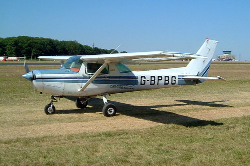 G-BPBG   Cessna 152 [152-84941]  (Tatenhill Aviation) Kemble~G 13/07/2003