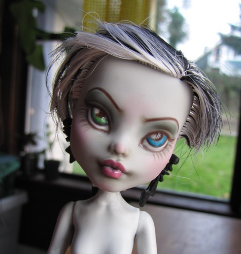 bw frankie | by DevoutDolls