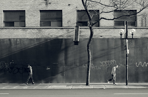 street blackandwhite bw ontario canada walking blackwhite hamilton explore sidewalk photowalk pedestrians passing toned johnstreet strolling passersby explored crazyhorsesaloon torontophotowalk topw torontophotowalks johnstreetsouth topwham hammertownhike