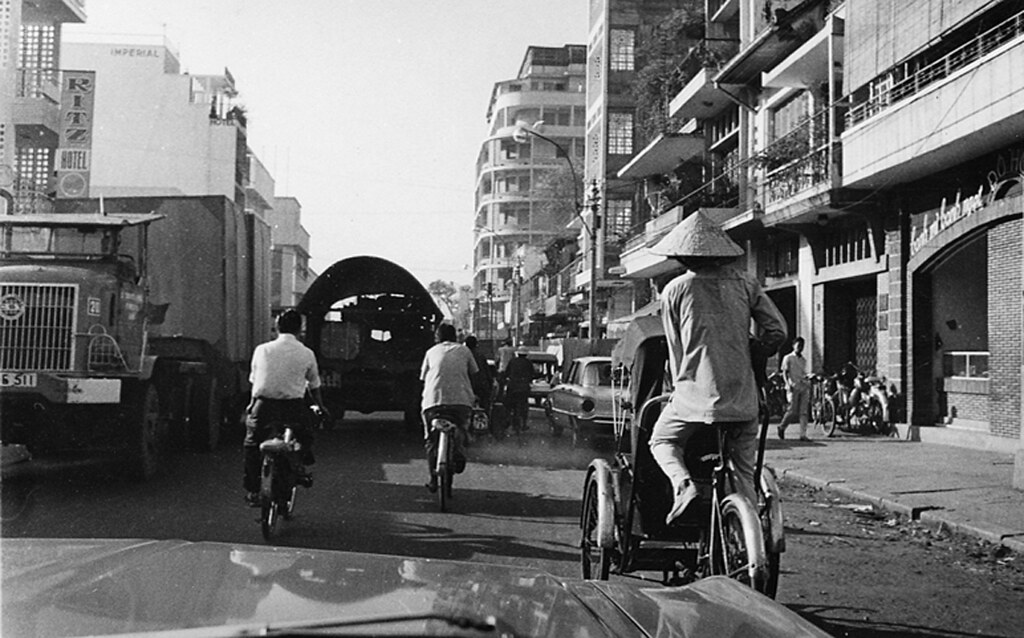 SAIGON 1965 - Đường Hai Bà Trưng