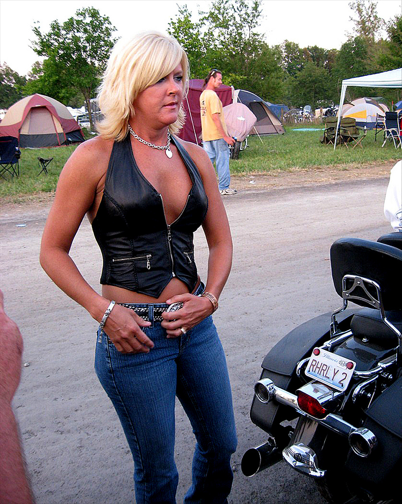 even biker chicks love tiffany.