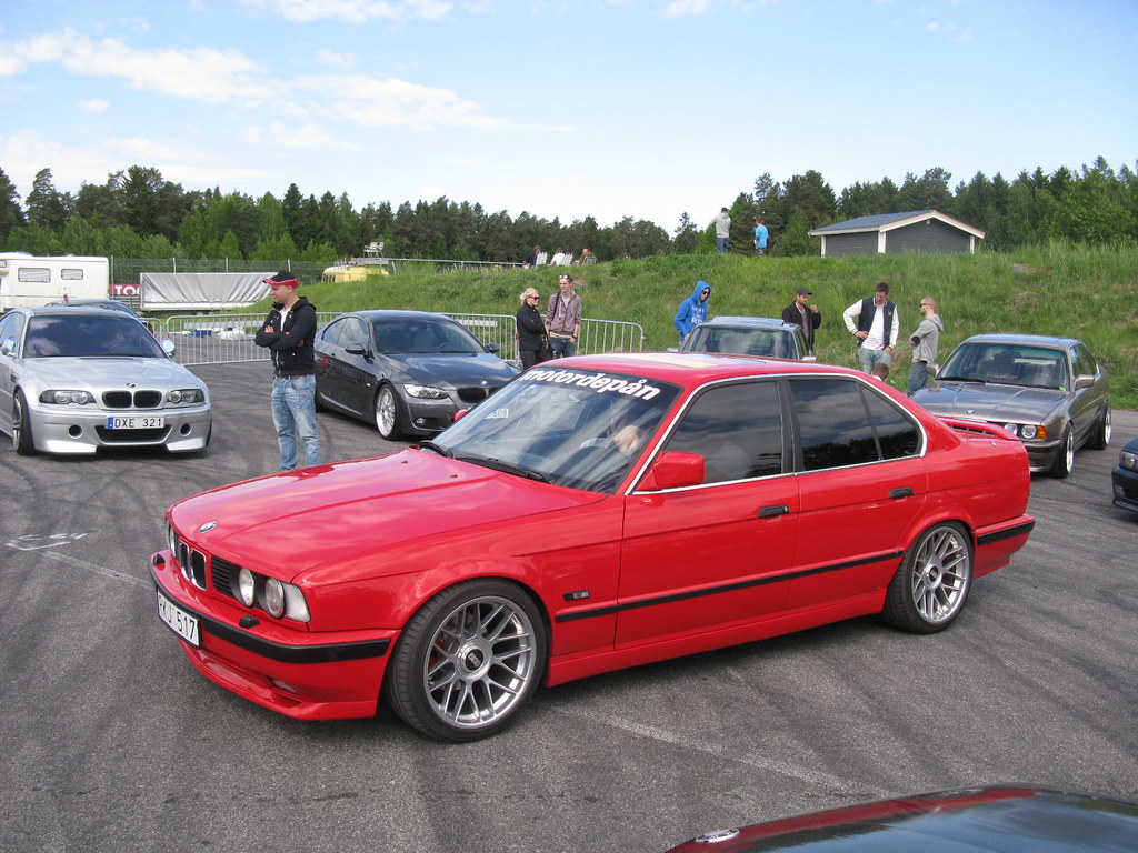 Image of BMW 5 Series E34