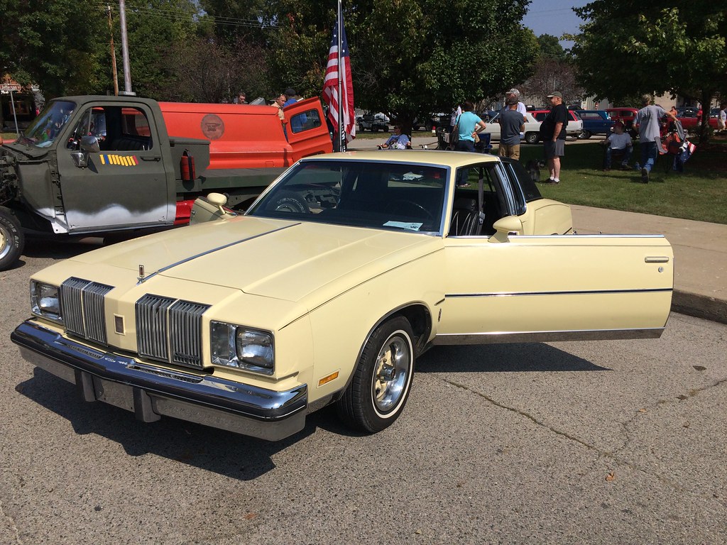 1979 Oldsmobile Cutlass Supreme | Seen at the Classic Car Sh… | Flickr