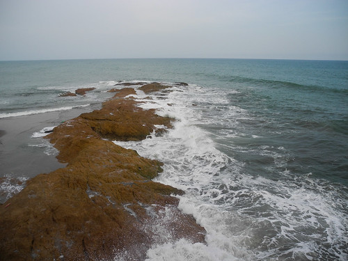 beach waves ghana westafrica capecoast gulfofguinea