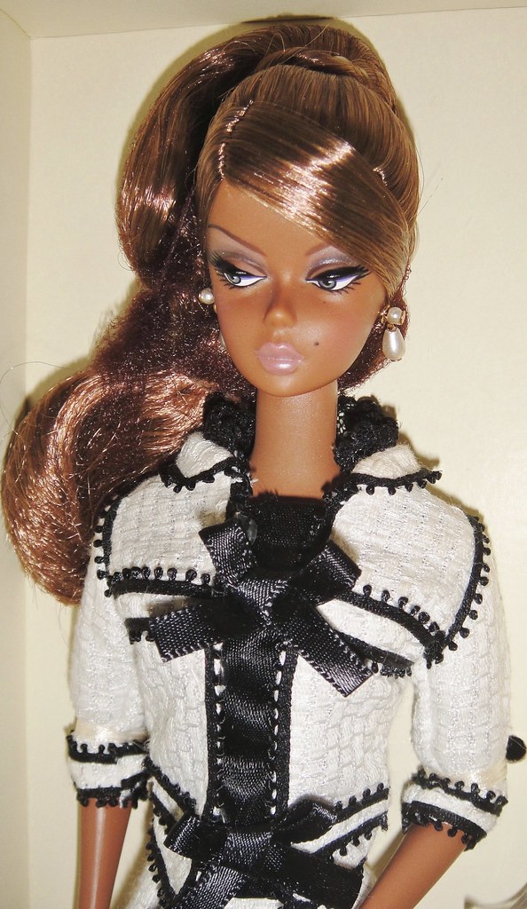 2008 Toujours Couture Barbie (5) | This glamour girl's got i… | Flickr