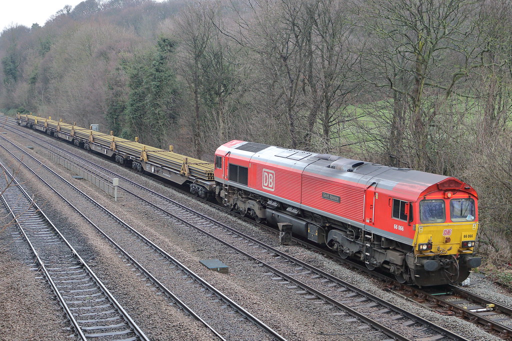 66066 | DBS 66066 passing through Chesterfield operating Scu… | Flickr