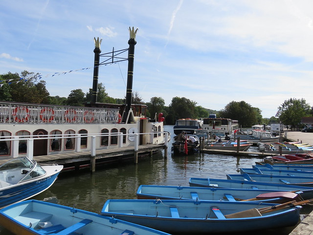 UK - Oxfordshire - Henley-on-Thames - Boats