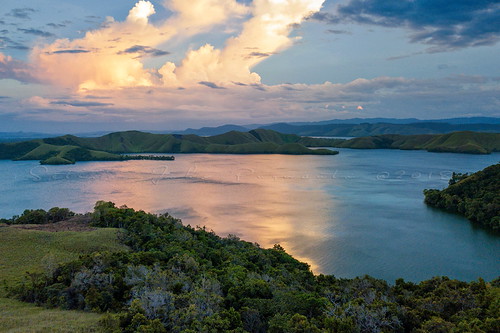 Sentani by Jokoleo, Sentani Lake, Jayapura Papua, Indonesia

<a href="http://www.gettyimages.com/detail/921054448" rel="