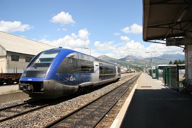 Rhône-Alpes; Ter-73636 Gare de Gap. 20070622