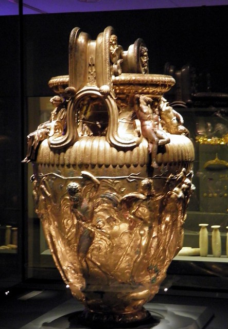 The Derveni krater, late 4th century B.C., Pentheus dressed as an armed hunter, Archaeological Museum, Thessaloniki, Greece