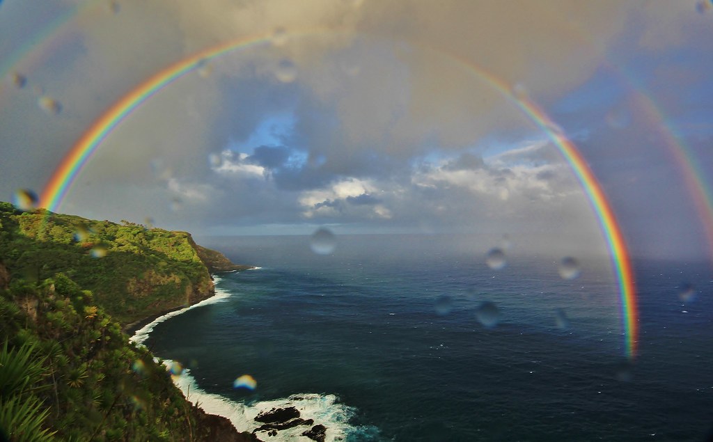 Rainbow through rain on Maui, Hawaii | Had to stop with abou… | Flickr