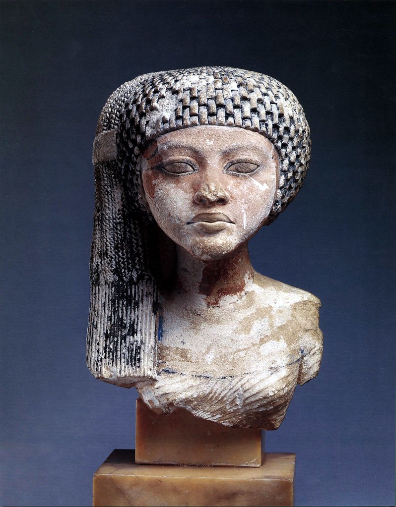 The_Royal_Women_of_Amarna_Images_of_Beauty_from_Ancient_Eg… | Flickr