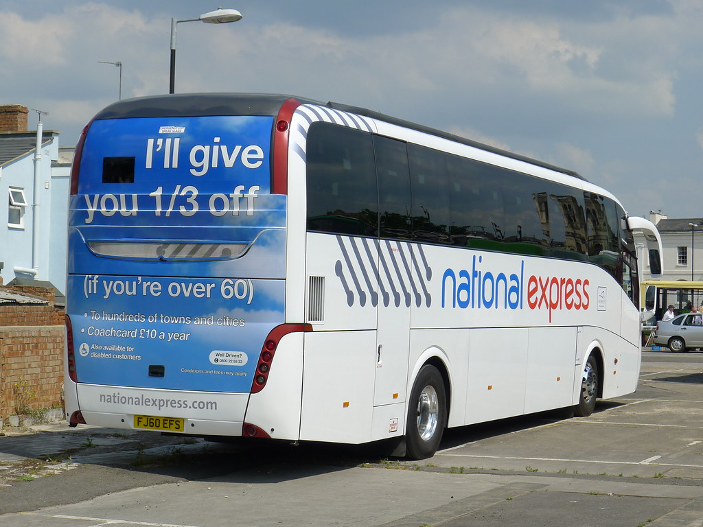 Cheltenham Coach station Rally 2012 | FJ60EFS Volvo B9R / Ca… | Flickr