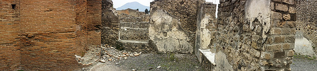 DC3210 Pompeii, Italy  ©2012