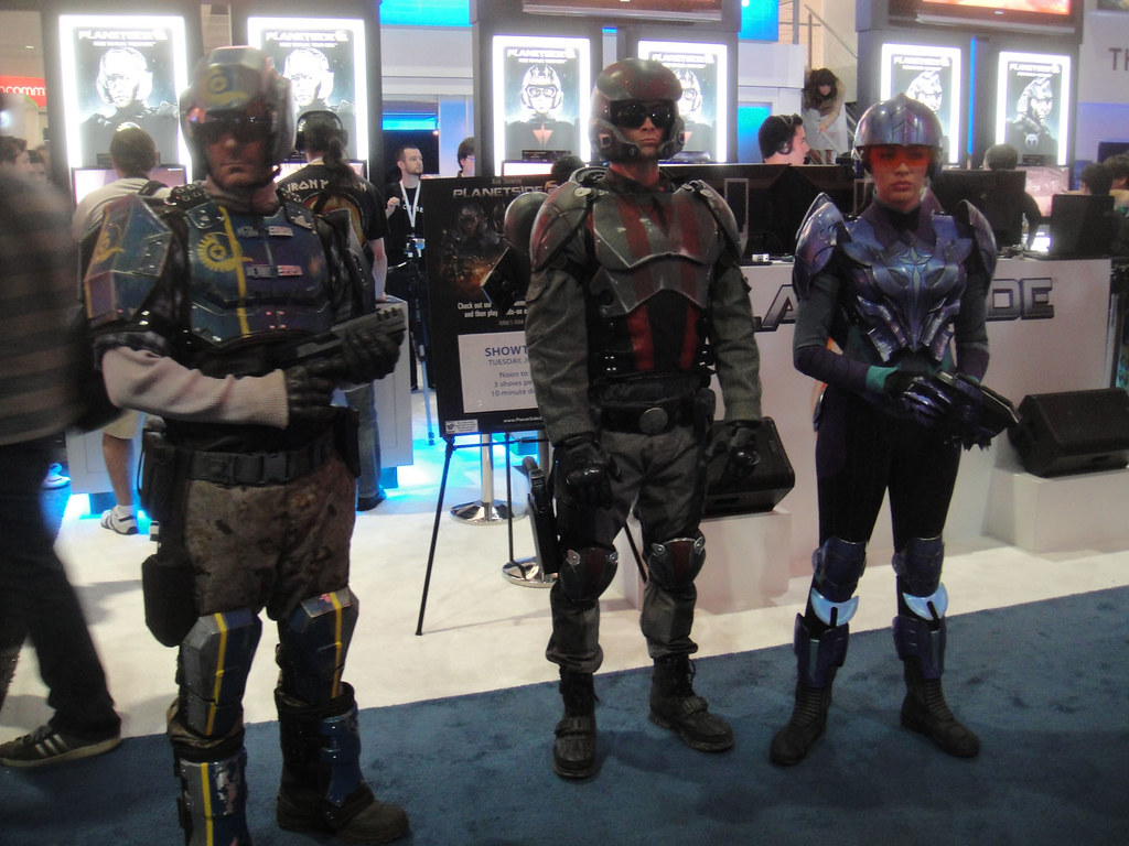 E3 Expo 2012 - Planetside soldiers