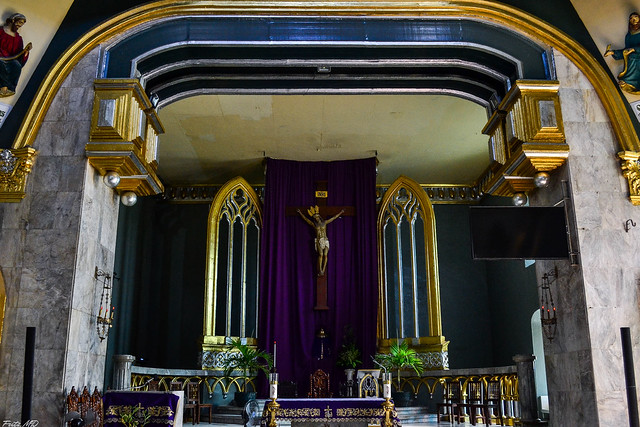tThe retablo mayor of The Saint Martin of Tours Church in Bocaue, Bulacan