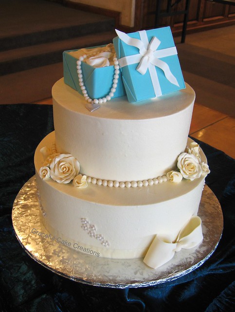 Elegant  Sweet 16 Birthday Cake with  Tiffany Gift Box