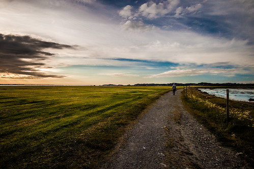 road blue boy sunset sky man green simon field grass norway clouds sunrise canon fence landscape person evening norge day purple cloudy path sindre 16 bergen gul cirrus herdla kveen ulvund