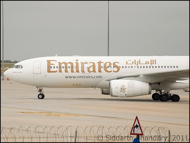 Emirates Airbus A330 (A6-EAH)