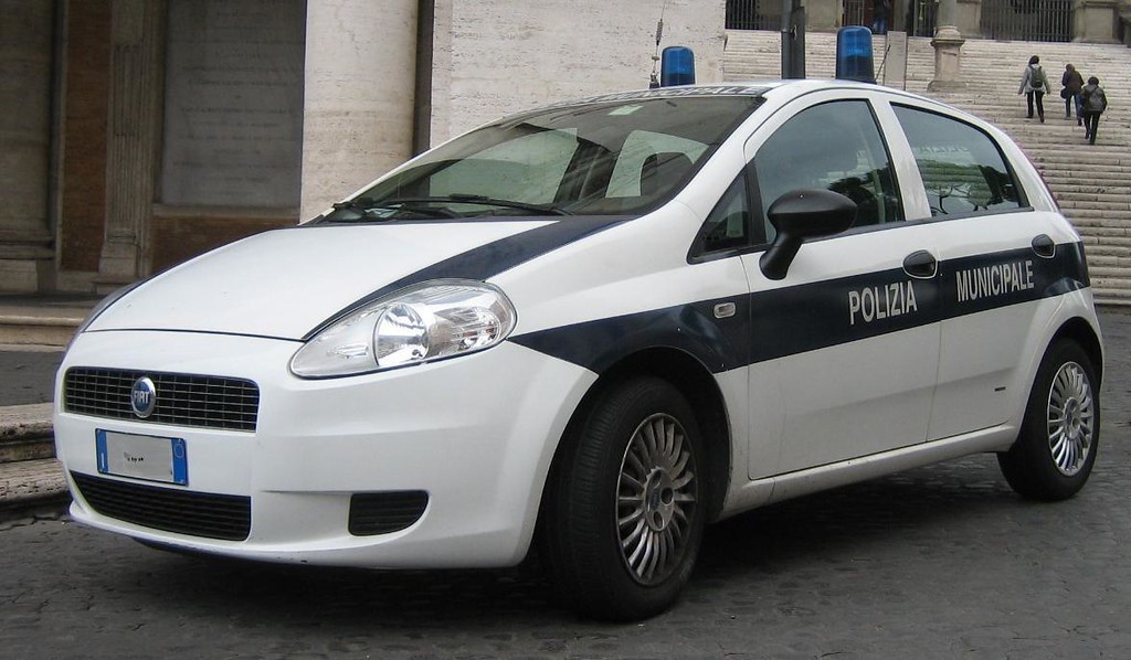 Polizia Municipale, Roma, Italia / Italy | Fiat Punto used b… | Flickr