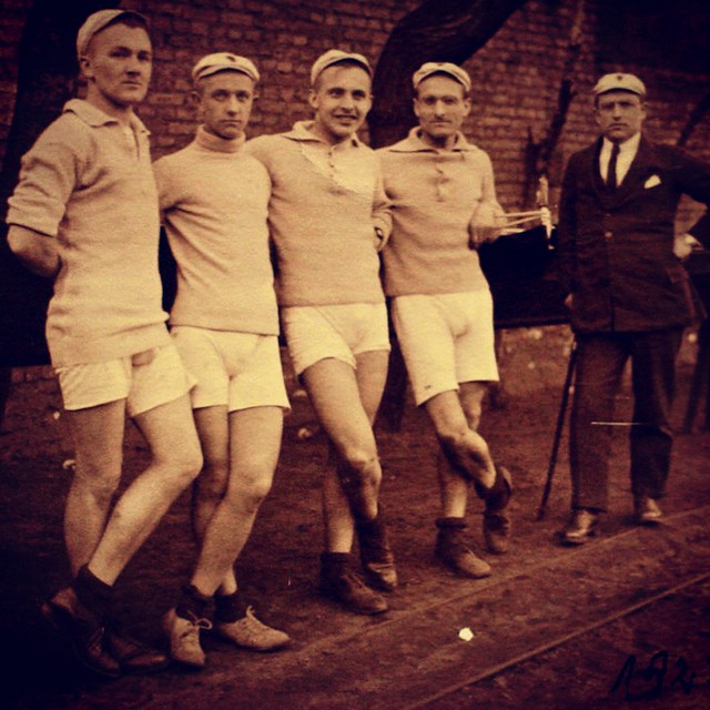 Vintage Photo 1930s Group Of Athletes In White Shorts