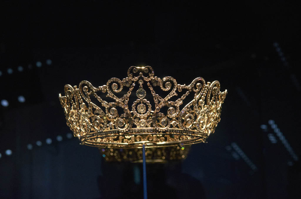 Delhi Durbar Tiara | This intricate tiara was made in 1911 f… | Flickr