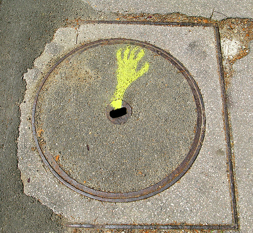 Yellow hand on pavement by Zombie [Lyon, France] | Lyon Croi… | biphop ...