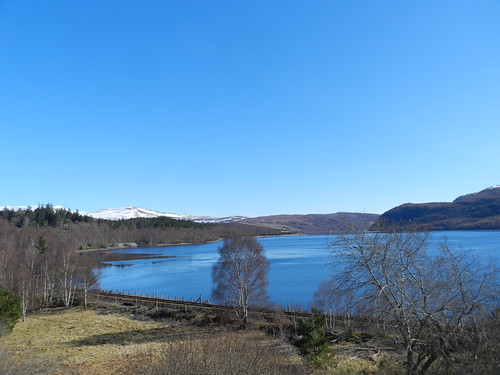 loch luichart highlands scotland blue shades chill curve allanmaciver