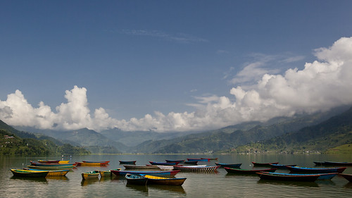 nepal lake boats lakephewa pokhara phewa flickrtravelaward
