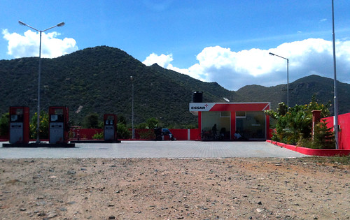 india gasstation tamilnadu southindia fuelpump fuelstation essar essarpetroleum