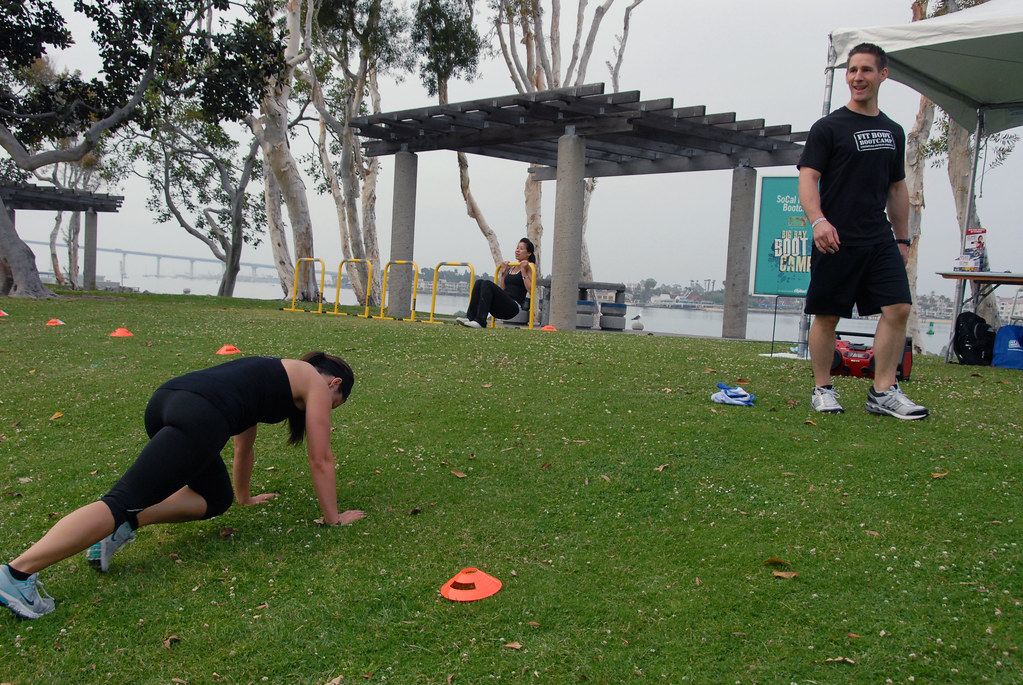 Big Bay Boot Camp 2012 | A participant warms up before a boo… | Flickr