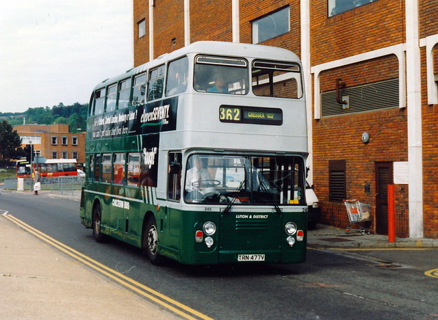 Luton and District TRN477V