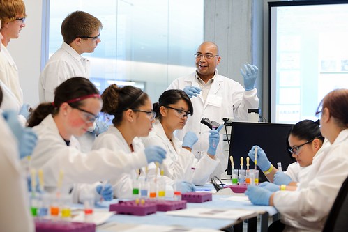During a Summer Science Camp focusing on stem cells, instructor Tom Turbon describes a lab procedure.