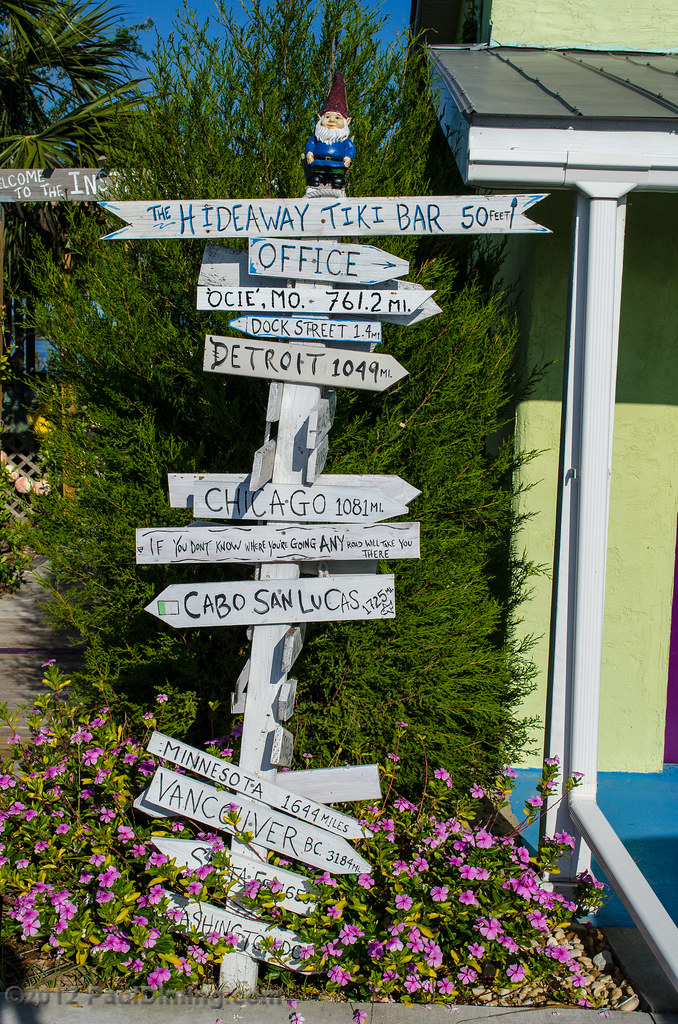 Which way to the bar? - Low-Key Hideaway, Cedar Key, Fl