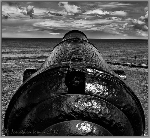 Heugh Cannon_P1010256 Best Viewed By Pressing L | by Jonathan Irwin Photography