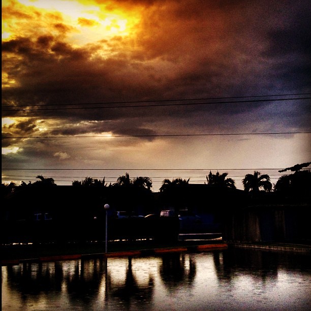 Still Raining! | Tessa Photography | Flickr