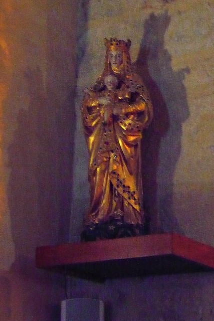 9 - Saint-Romain-sous-Gourdon, Eglise, Statue, Vierge à l'Enfant