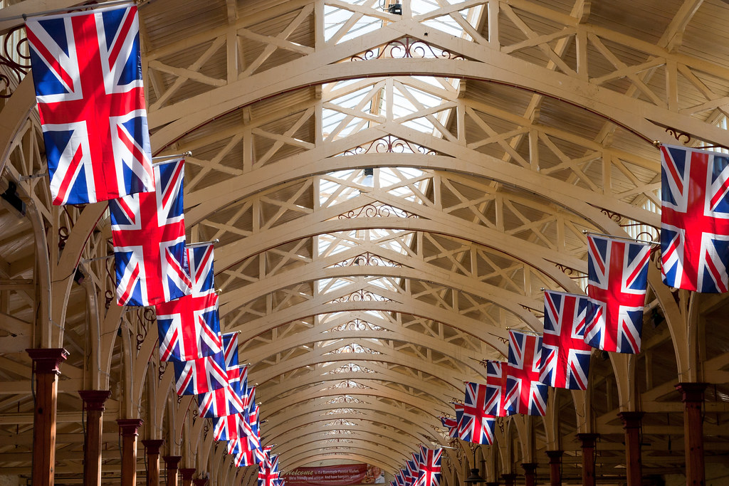 Union Jacks In The Roof Of Barnstaple Pannier Market Flickr union-jacks-in-the-roof-of-barnstaple-pannier-market-flickr