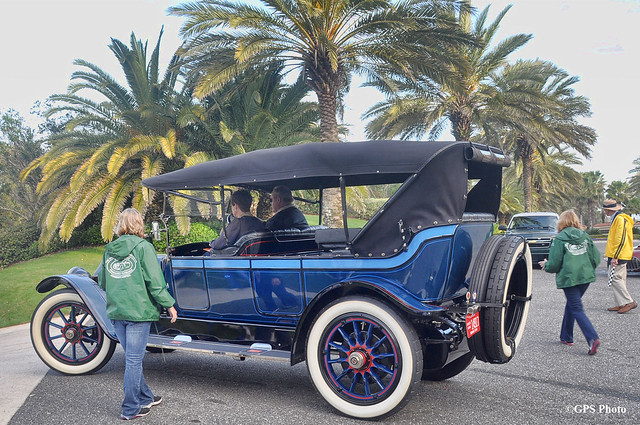 1913 Stearns Knight SK6 at Amelia Island 2012