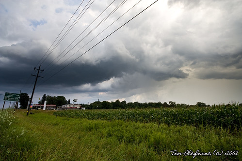 Active Bases by Vaughan Weather, Near the Caledon Village the OIrangeville cell or what was left of it morphed into an interesting mu
